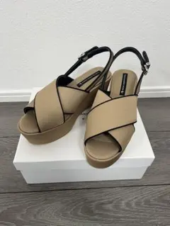 Item thumbnail for item 2f6b8d7a-e411-4676-b014-9e3cce6cee0d