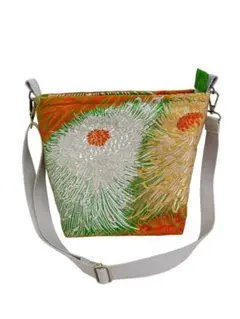 Item thumbnail for item ebe546f3-9b52-4c06-ab74-dc1d842a729a