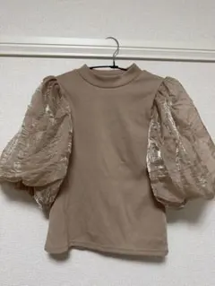ROYAL PARTY ベージュ パフスリーブ トップス M