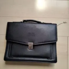 Item thumbnail for item 4ea99cd9-8c2a-4914-9014-56486ca08dc2