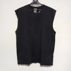ナイキ　ノースリーブ　黒　大きめM（L相当）NIKEのサムネイル