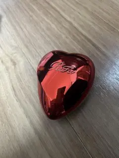 リファ ハートブラシ シャインレッド