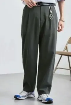 モノマートワイドパンツ チャコール Mサイズ