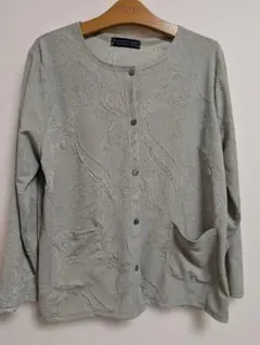 【未着用】タグ付　カーキ　LLサイズ　長袖カーディガン