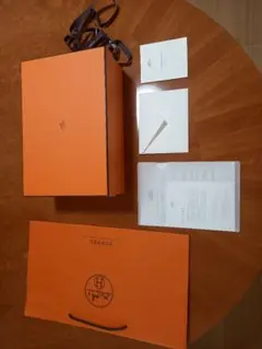 HERMES ギフトボックス オレンジ 空き箱