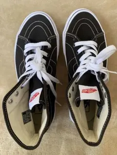 VANS ブラック ハイカットスニーカー25.5㎝