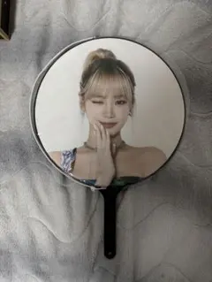 2026年最新】lE sserafim チェウォン うちわの人気アイテム - メルカリ