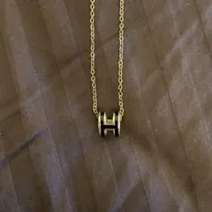 hロゴ hモチーフ hネックレス ブラック
