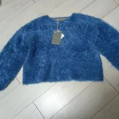 Anna Kerry 青 ファー風 長袖セーター