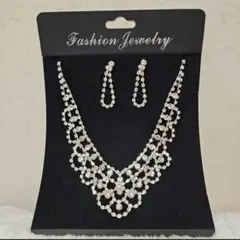 ネックレス&イヤリング 2点セット ドレス ウェディング 結婚式 パーティー