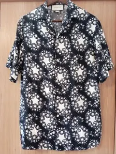 美品　GUCCI　シルク100％　星柄　アロハ　半袖シャツ　グッチのサムネイル