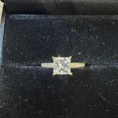 ラボ　ダイヤモンドリング　プリンセスカットのサムネイル