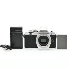 2026年最新】olympus om-d e-m1 mark iiの人気アイテム - メルカリ