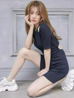 GRL ショルダー開きバックオープンワンピース rut558