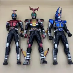 仮面ライダーカブト ビッグフィギュア 3体セットのサムネイル