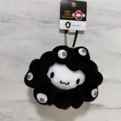 サンリオ ミャクミャクなりきりぬいぐるみ BC ブラック　カラビナ　シナモロール