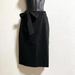 ウエストリボン付き　タイトスカート