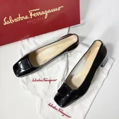 美品 Salvatore Ferragamo エナメル パンプス ブラック 6