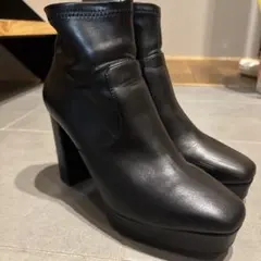 【1〜2回着用】ストレッチショートブーツ