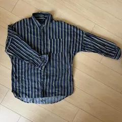 Bershka ストライプ 長袖シャツ L/XLサイズのサムネイル