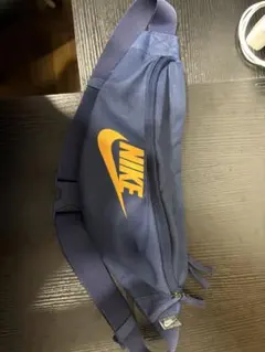 NIKE ウエストバッグ ネイビーのサムネイル