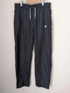ナイキNike トレーニングパンツ 黒 L　レディース