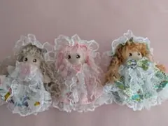 カントリードール　ハンドメイド　　ミニミニドールキーホルダー付き３体セット