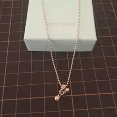 SNOW FLAKES シルバーネックレス