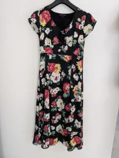LAURA ASHLEY 半袖ひざ丈ワンピース サイズ9
