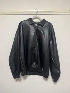 ブラック合成皮革ジップアップジャケット