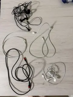 Item thumbnail for item 41fb013a-4981-4743-8a35-505d2f35276c