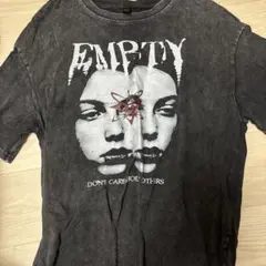 黒　tシャツ