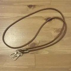 携帯ストラップ　約１１０㎝