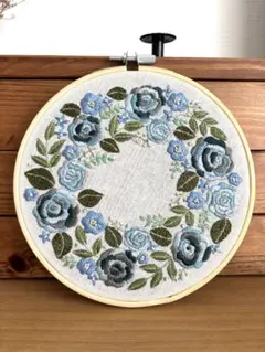 ミニリース.。oOレースのリース 刺繍枠のリース エクリュ紅茶染め