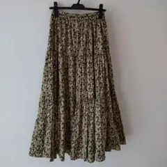 最終値下げ【美品】MARMARI 花柄フレアスカート