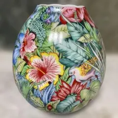 Royal Limoges 花瓶 卵型 花柄　高さ約13.5cmのサムネイル