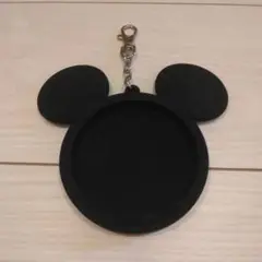 ディズニー　缶バッジホルダー　シリコン　推し活　ケース　キーホルダー