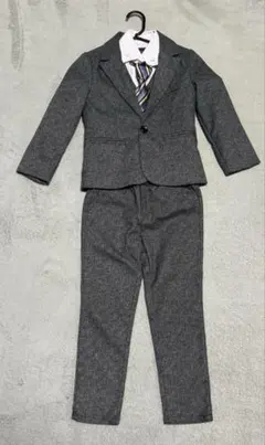 グレー フォーマルスーツ ネクタイ付き　110cm