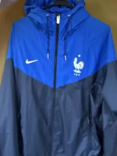2026年最新】NIKE サッカー ピステ・ウィンドブレーカーの人気アイテム