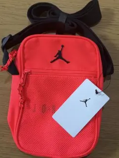 新品未使用タグ付きJordan ショルダーバッグのサムネイル