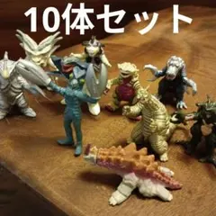 ウルトラマン 怪獣 ミニフィギュア 10体セットのサムネイル