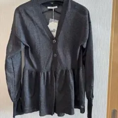 新品未使用！cric conforto ブラックラメ 長袖カーディガンのサムネイル