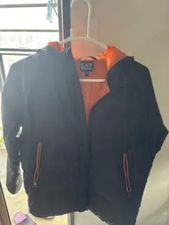 EA7 ブラック/オレンジ ダウンジャケット