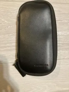 shu uemura メイクブラシケース