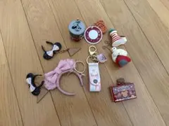 東京ディズニーリゾート　カプセルトイ　カチューシャホルダー　セット　まとめ売り