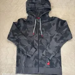 NIKEカイリーアービングパーカー