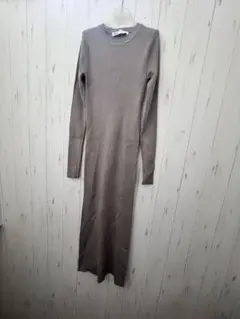 ZARA リブ編み 長袖ロングワンピース