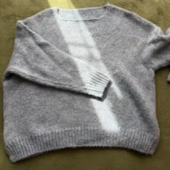 ブルー　クルーネック ニットセーター AZUL