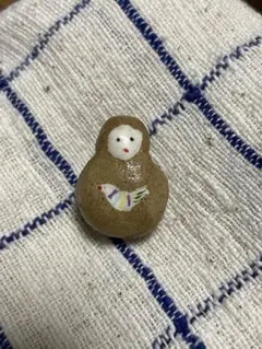 お値下げ。作家さん　一点もの　ブローチ　人形　トリ　鳥　クレイ　ピンバッジ