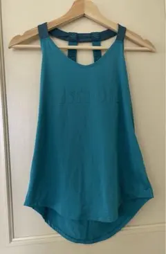 NIKE トレーニングウェア　タンクトップ　フィットネス　ジム　ヨガ　ピラティス